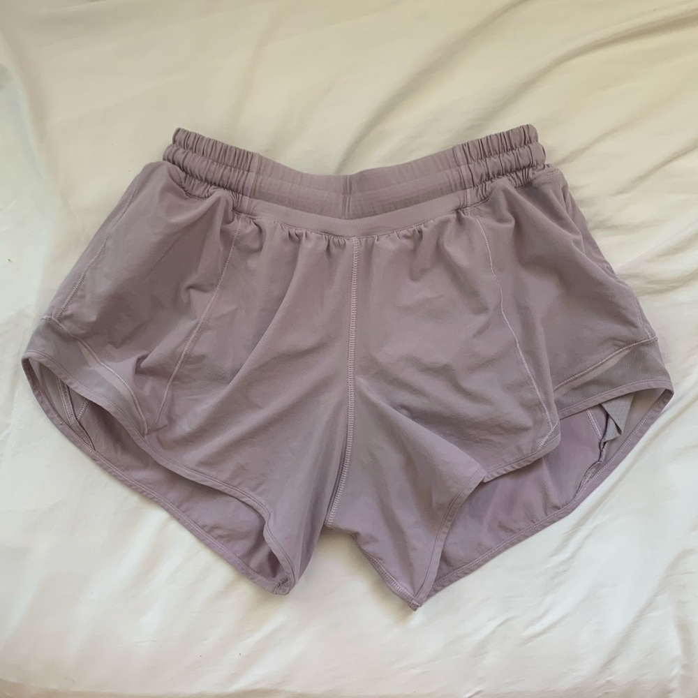 Lululemon 4” Hotty Hot Shorts